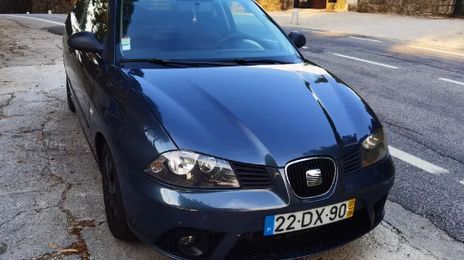 Seat Ibiza • 2007 • 180,000 km