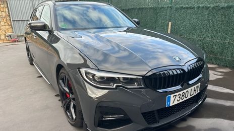 BMW 3 Series • 2020 • 17,500 km