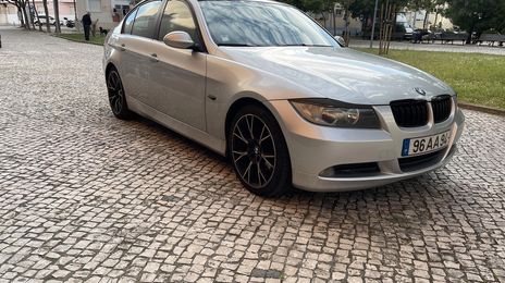 BMW 3 Series • 2005 • 252,000 km