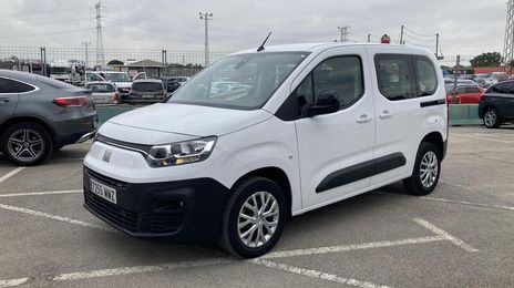 Fiat Doblo • 2024 • 30,304 km