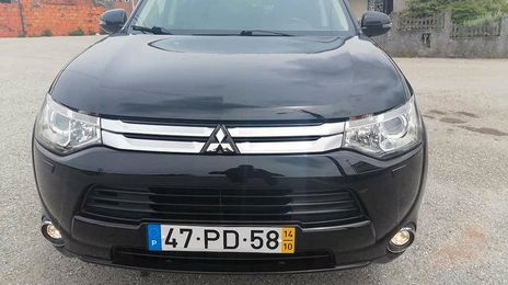 Mitsubishi Outlander • 2014 • 109,999 km