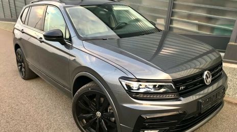 Volkswagen Tiguan Allspace • 2019 • 80,000 km