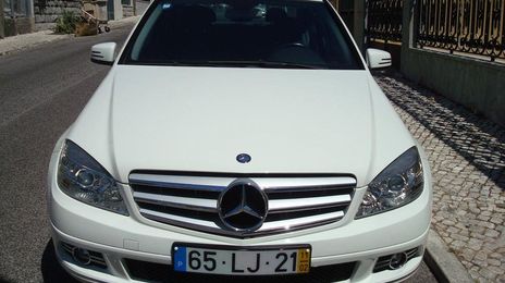Mercedes-Benz C • 2011 • 63,850 km
