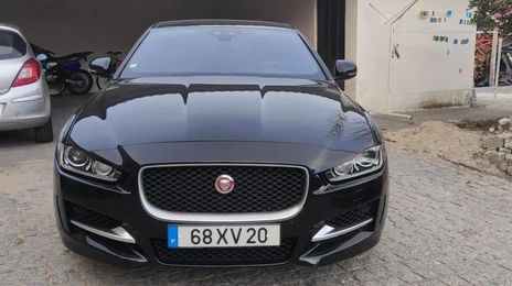 Jaguar XE • 2015 • 151,500 km