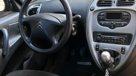 Citroën Xsara • 2007 • 250,000 km