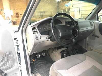 Mazda B2500 • 1995 • 226,128 km