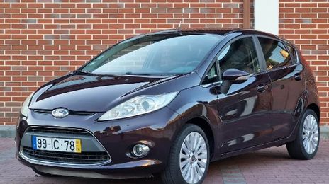 Ford Fiesta • 2009 • 220,000 km