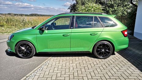 Škoda Fabia Combi • 2015 • 68,353 km