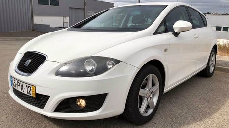 Seat Leon • 2011 • 180,000 km