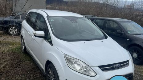 Ford Grand C-Max • 2012 • 247,000 km
