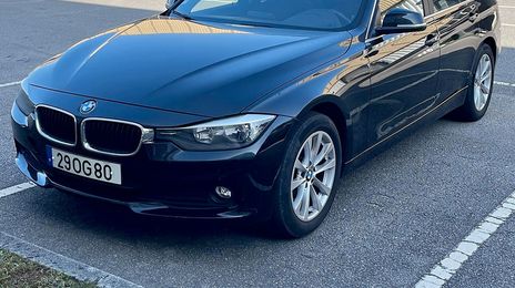 BMW 328i • 2013 • 200,000 km