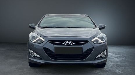Hyundai i40 • 2012 • 95,000 km