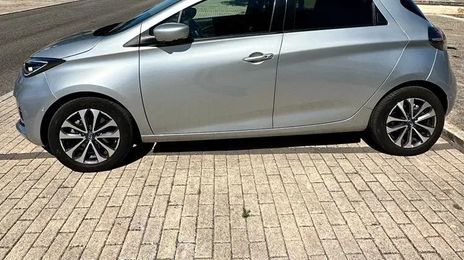 Renault Zoé • 2020 • 33,024 km
