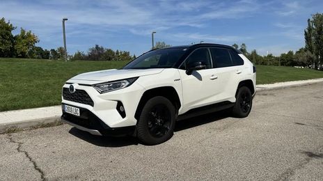 Toyota RAV4 • 2019 • 146,000 km