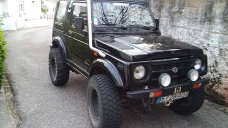 Suzuki Samurai • 1992 • 90,000 km