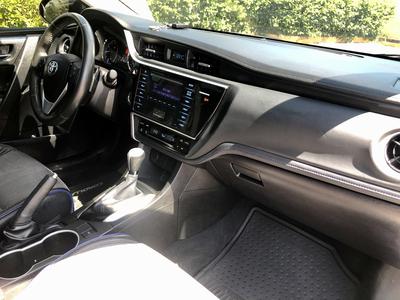 Toyota Corolla • 2017 • 50,000 km