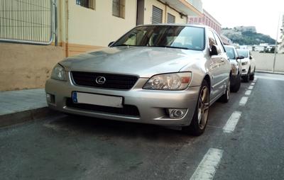 Lexus IS • 2003 • 245,000 km