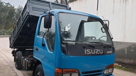 Isuzu Canter • 1995 • 250,000 km