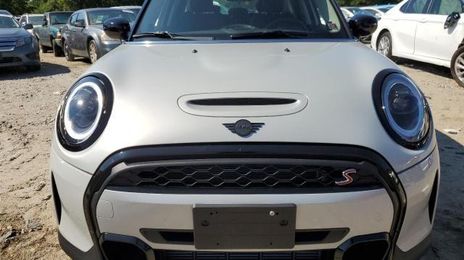MINI Cooper S • 2023 • 10,000 mi