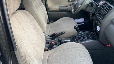 Suzuki Grand Vitara • 1999 • 267,000 km