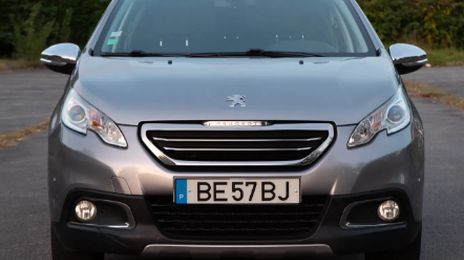 Peugeot 2008 • 2015 • 97,600 km