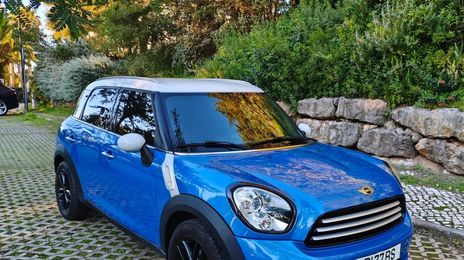 MINI Cooper Countryman • 2013 • 188,000 km
