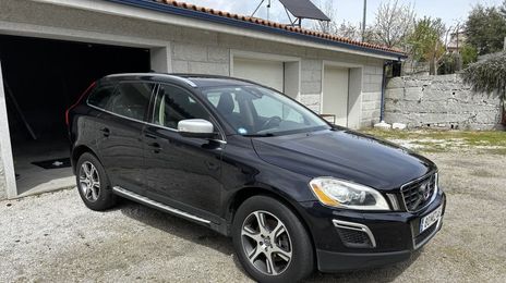 Volvo XC60 • 2012 • 110,000 km