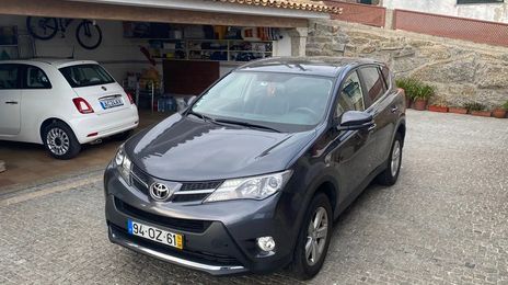 Toyota RAV4 • 2014 • 80,000 km