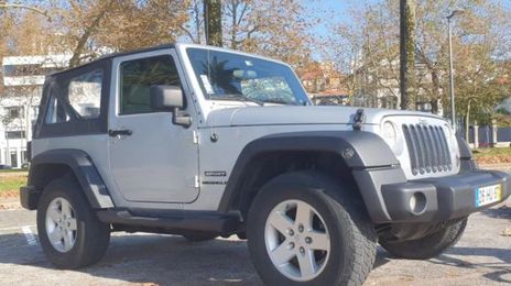 Jeep Wrangler • 2009 • 84,000 km