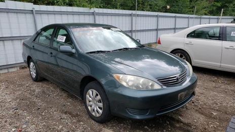 Toyota Camry • 2006 • 10,000 mi
