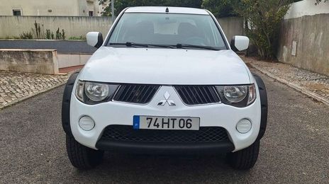 Mitsubishi L200 Pick up • 2008 • 275,000 km