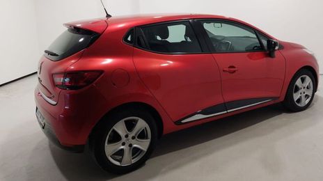 Renault Clio • 2015 • 88,418 km