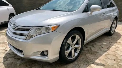 Toyota Venza • 2015 • 50,000 km