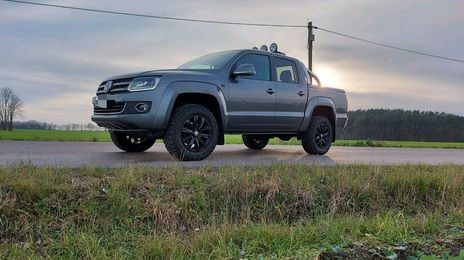 Volkswagen Amarok • 2014 • 95,000 km