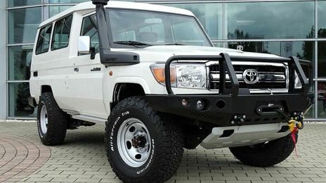 Toyota Land Cruiser • 2021 • 84,890 km