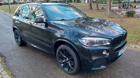 BMW X5 • 2017 • 165,000 km