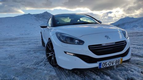 Peugeot RCZ • 2014 • 90,000 km