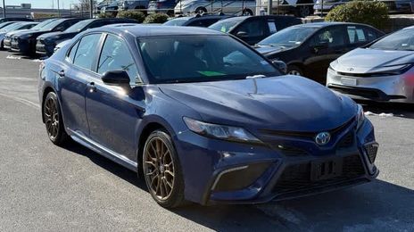 Toyota Camry Hybrid • 2023 • 25,741 km
