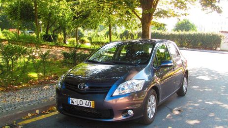 Toyota Auris • 2011 • 111,000 km