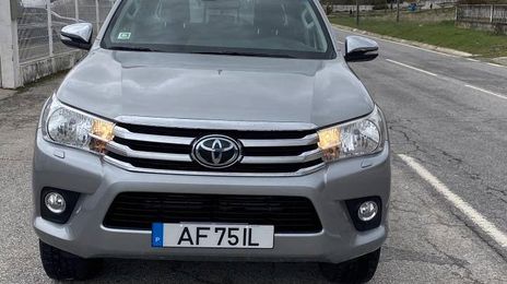 Toyota Hilux • 2016 • 110,000 km