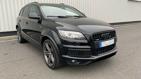 Audi Q7 • 2011 • 260,000 km