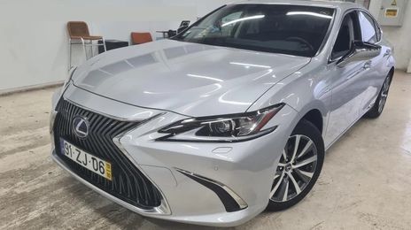 Lexus ES • 2019 • 16,562 km