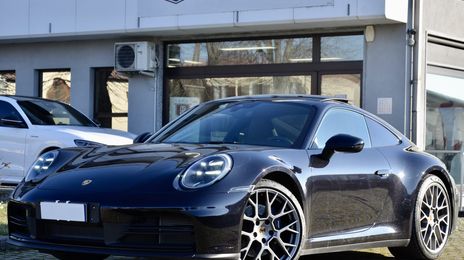 Porsche 911 • 2025 • 5,000 km