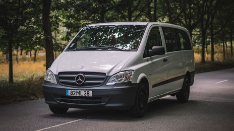Mercedes-Benz 115 • 2011 • 210,000 km
