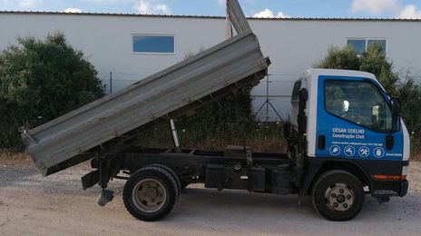 Mitsubishi Carisma • 2000 • 190,000 km