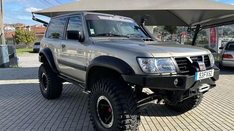 Nissan Patrol GR • 1998 • 208,000 km