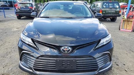 Toyota Camry • 2021 • 10,000 mi