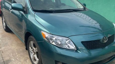 Toyota Corolla • 2012 • 32 km