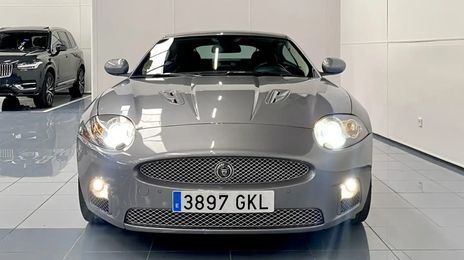 Jaguar XKR • 2009 • 55,000 km