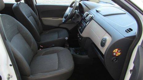 Dacia Lodgy • 2015 • 91,000 km